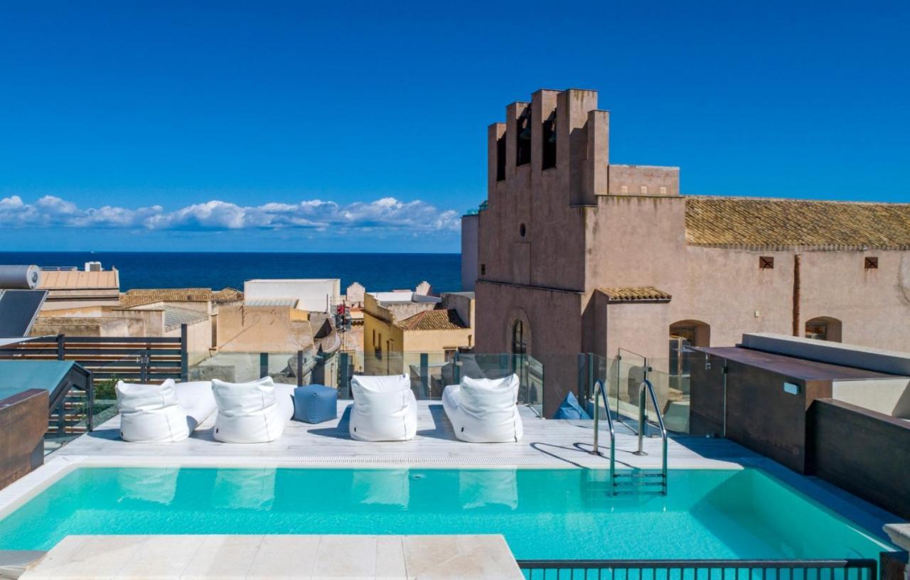 Azzoli Trapani - Apartments&Skypool - Adults Only ภายนอก รูปภาพ