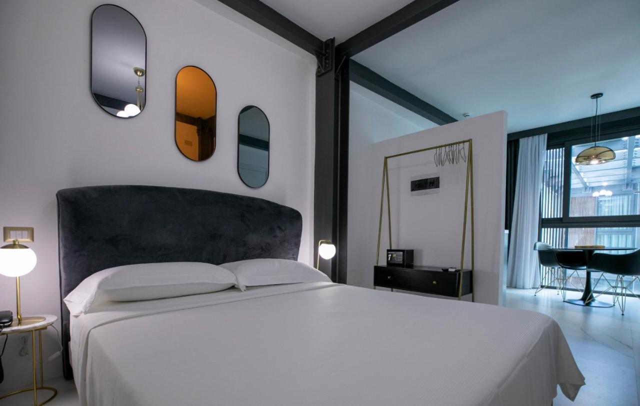 Azzoli Trapani - Apartments&Skypool - Adults Only ภายนอก รูปภาพ