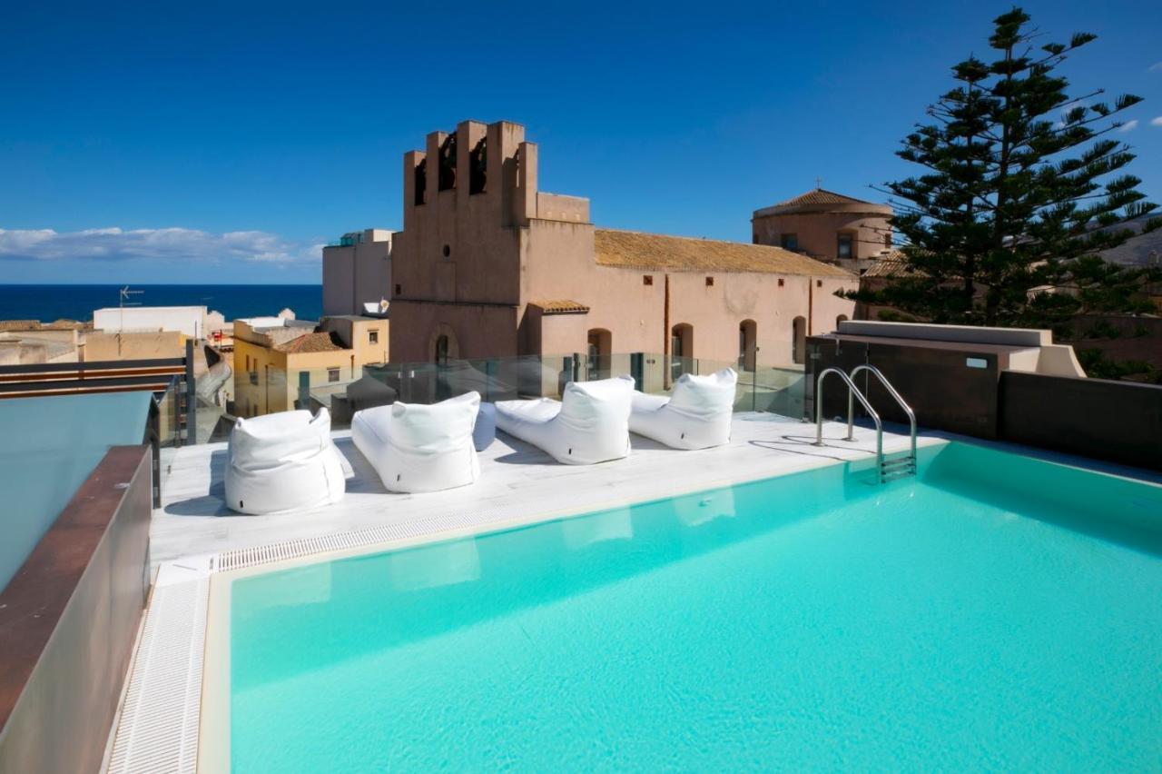 Azzoli Trapani - Apartments&Skypool - Adults Only ภายนอก รูปภาพ