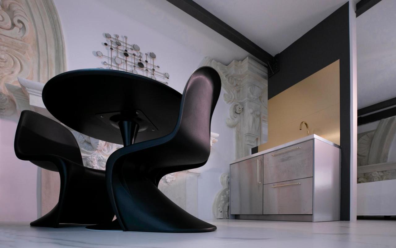 Azzoli Trapani - Apartments&Skypool - Adults Only ภายนอก รูปภาพ