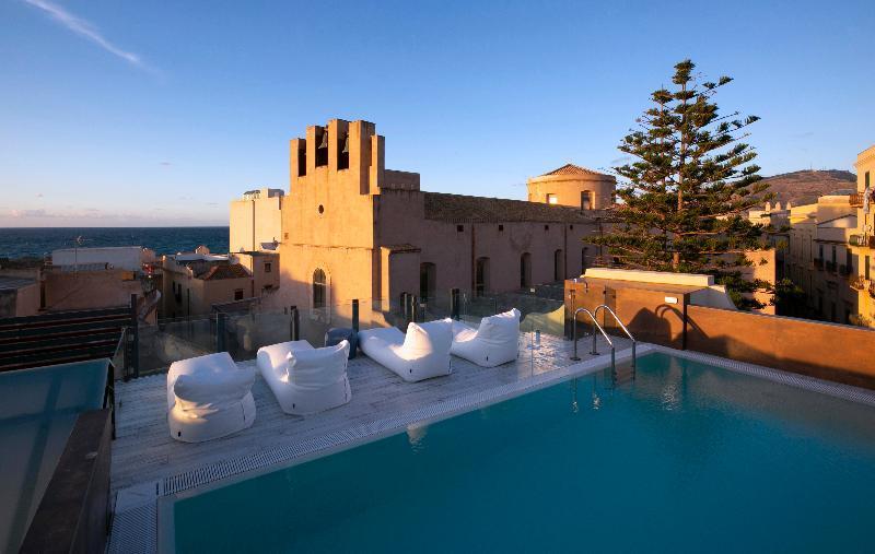Azzoli Trapani - Apartments&Skypool - Adults Only ภายนอก รูปภาพ