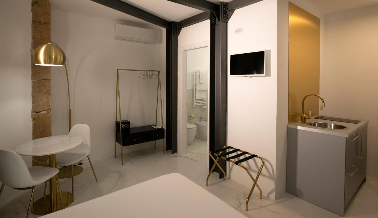 Azzoli Trapani - Apartments&Skypool - Adults Only ภายนอก รูปภาพ